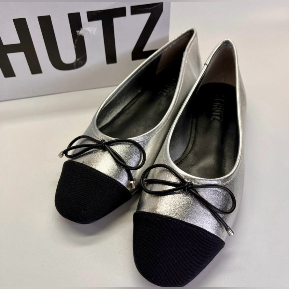 Schutz Silver Metallic Cap Toe Ballet Flats Black Bow Size 7 New In Box NIB